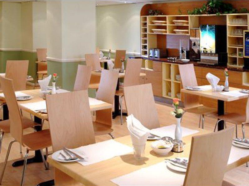 City Continental London Kensington Εξωτερικό φωτογραφία