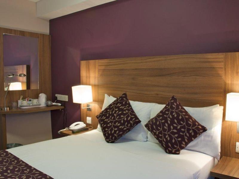 City Continental London Kensington Εξωτερικό φωτογραφία
